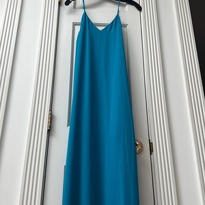 ALICE + OLIVIA Chiffon-like Maxi dress